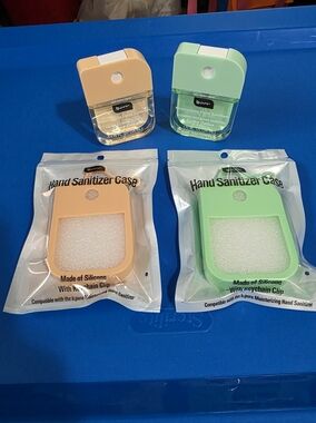 B.Pure Hand Sanitizer Vanilla Creme & Sugar Pistachio Scented